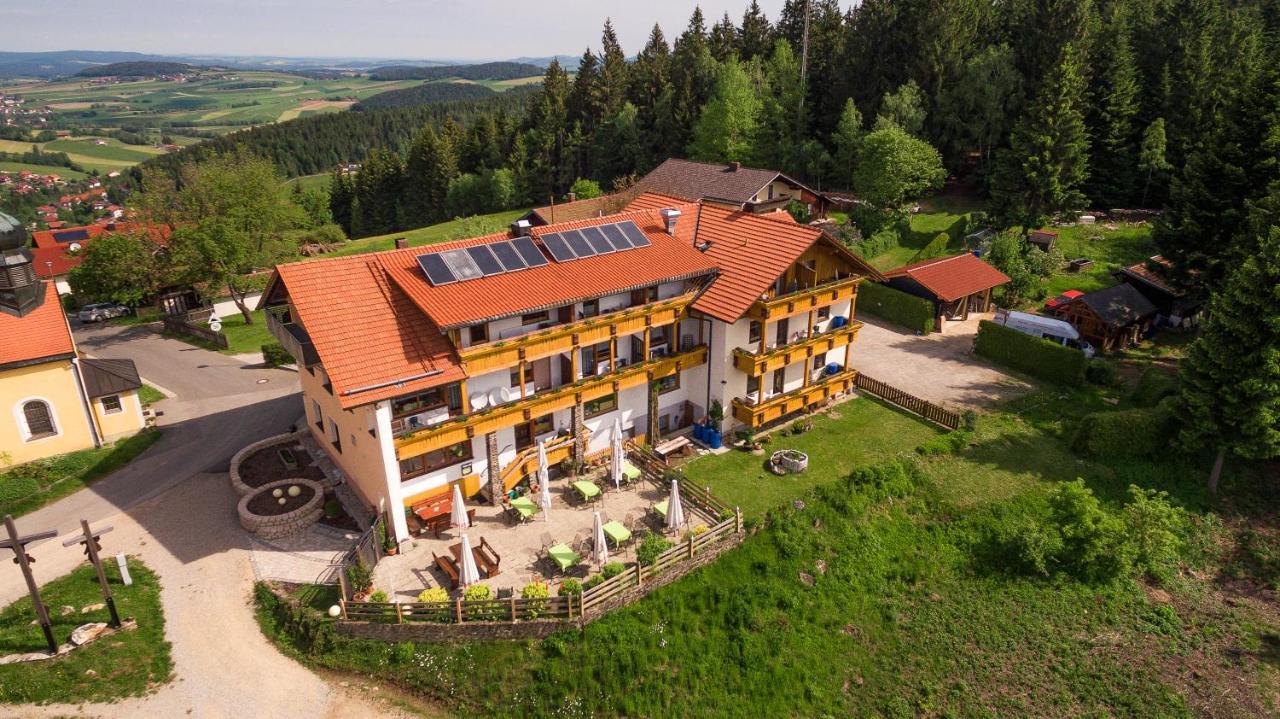 Kolmsteiner Hof Hotel Neukirchen beim Heiligen Blut Buitenkant foto